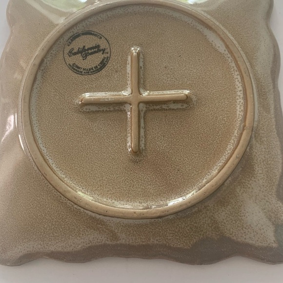 ❤️Ceramic candle plate, 6.5” x 6.5”. CA Pantry. Taupe color with glossy finish. - Picture 4 of 6